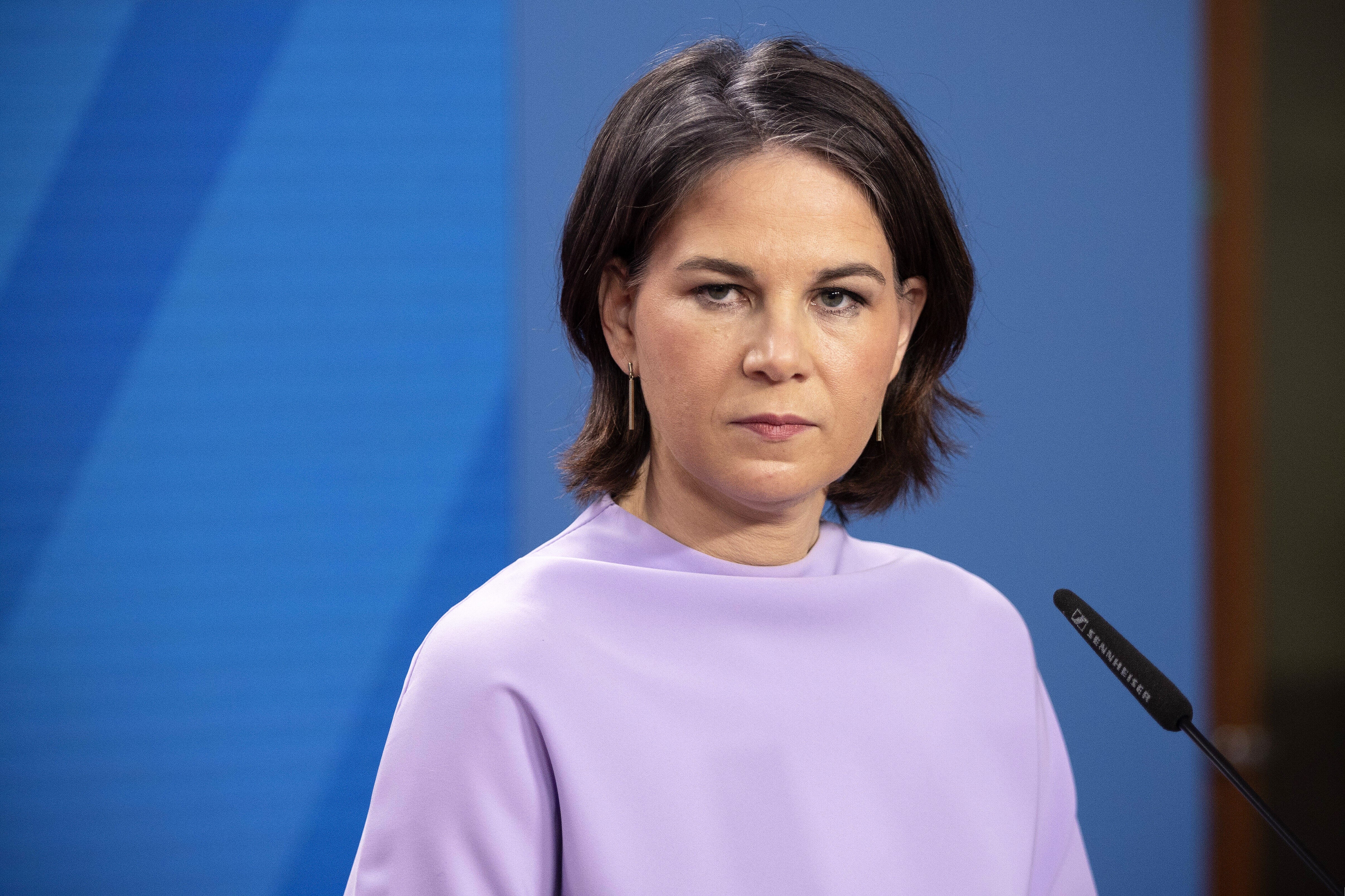 Annalena Baerbock unbeliebt wie nie! Tiefer Sturz im Beliebtheitsranking - Bundesbürger enttäuscht!