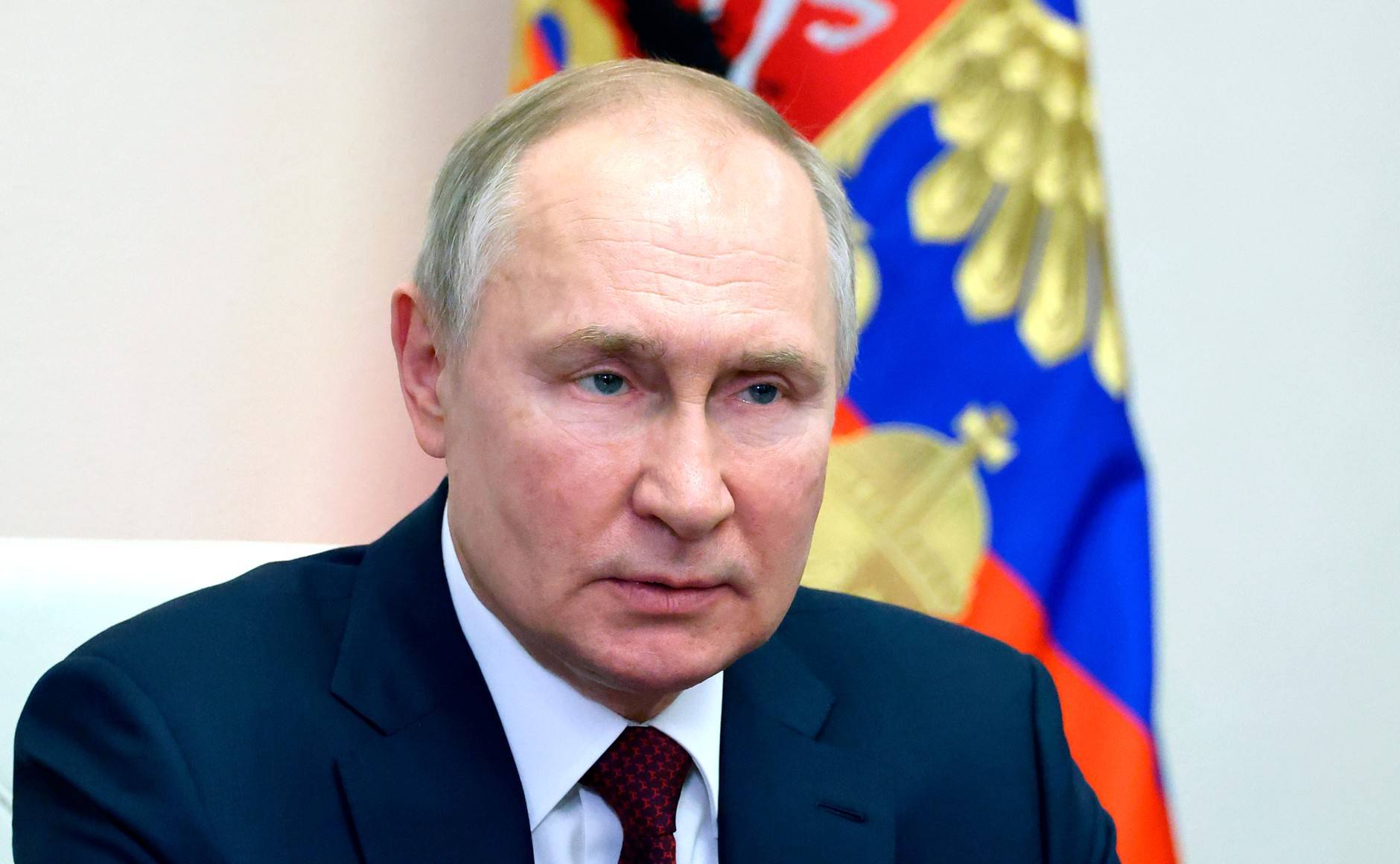 Schrecklich - Putin verbrennt heimlich seine toten Soldaten um die Größe der Verluste zu verbergen!