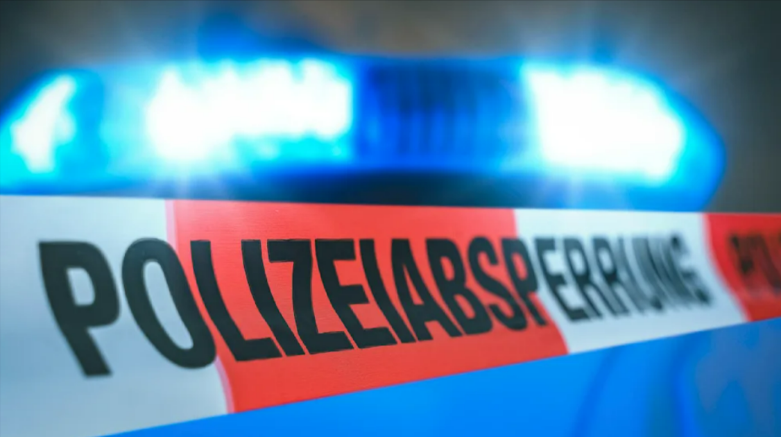 5 Bombenanschläge auf deutsche Städte! NRW-Innenminister Reul informiert: Verhaftete Jugendliche sollen Attentate geplant haben