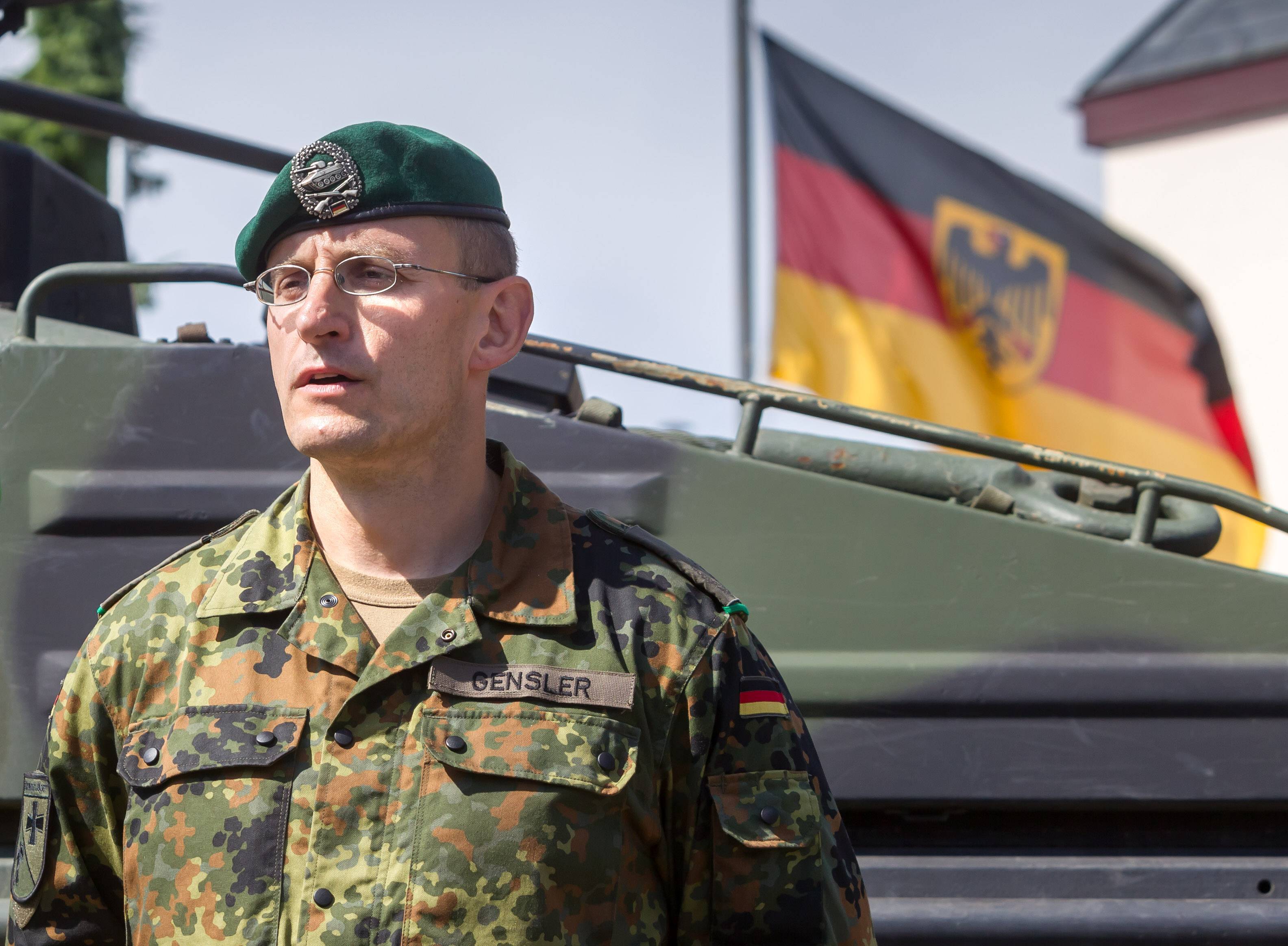 Kann die Bundeswehr uns nicht verteidigen? Probleme bei der Truppe weiter groß - Zeitenwende gescheitert?