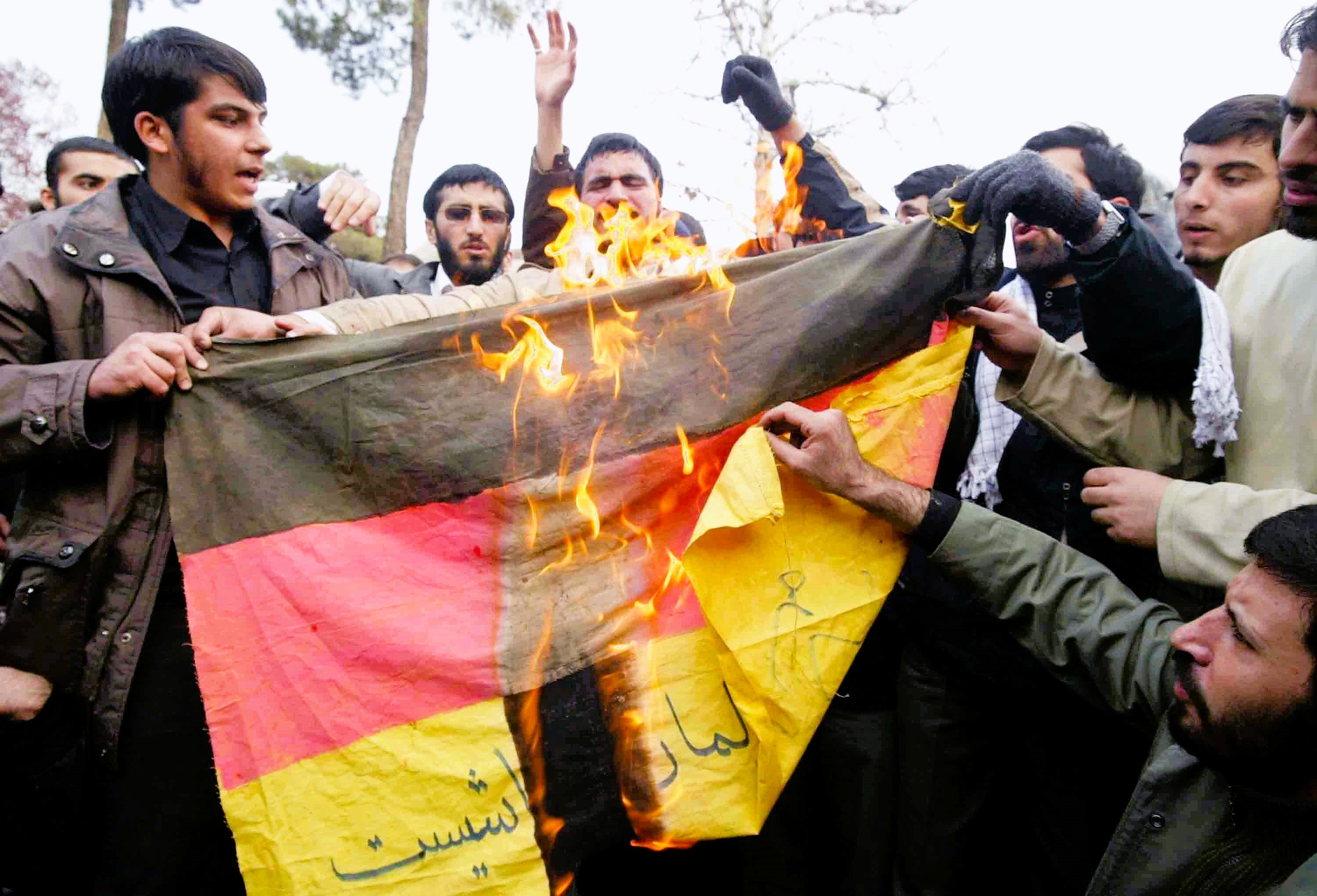 Terroralarm in Hessen! Anschlag vereitelt - mutmaßlicher Islamist plante Bombenattentat!